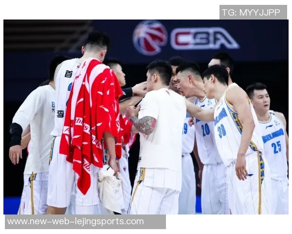 雅典与阿贾克精彩对决直播全程回顾与分析